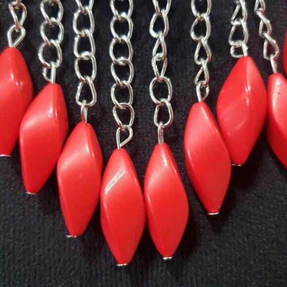 Womens Silver Chain Binge Red Stone Beaded Statement Necklace with Lobster Clasp - Picture 6 of 8